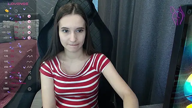 Alice_Weiss: онлайн-секс-чат