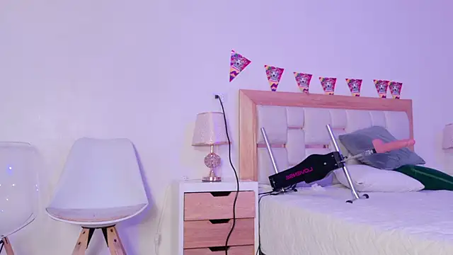 Živý XXX chat mia_hank