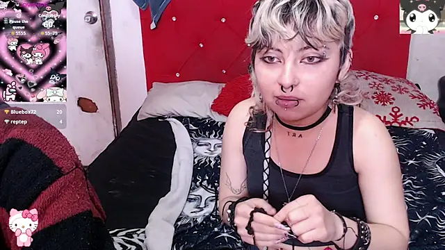 دردشة Cute_Chrixxx الجنسية المباشرة
