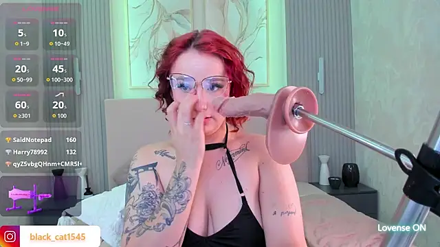 Chat XXX en directo de kittyhardfucks