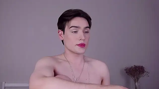 Онлайн чат XXX RobbyCharming