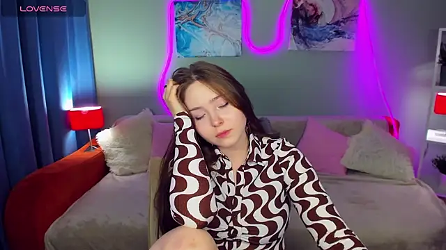 AliceFervent Chat XXX in diretta