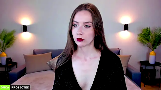 TheWoman__ Adlı Modelin Canlı XXX Sohbeti
