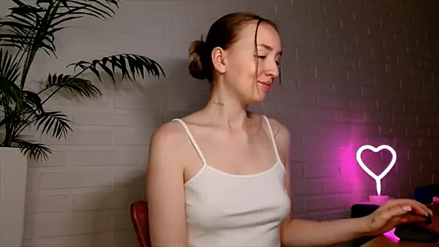 Chat XXX en directo de WhitePrincessLuna