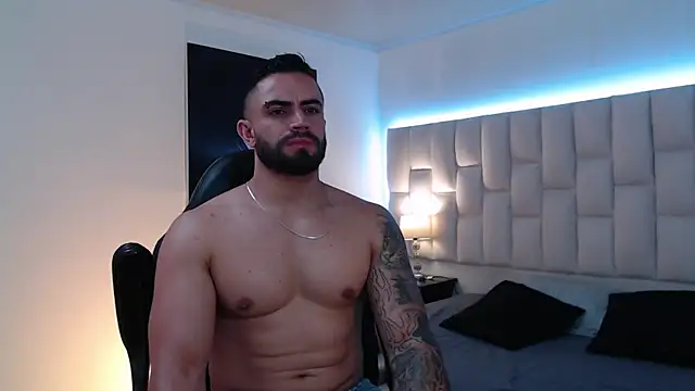 Živý XXX chat tony_goldstein