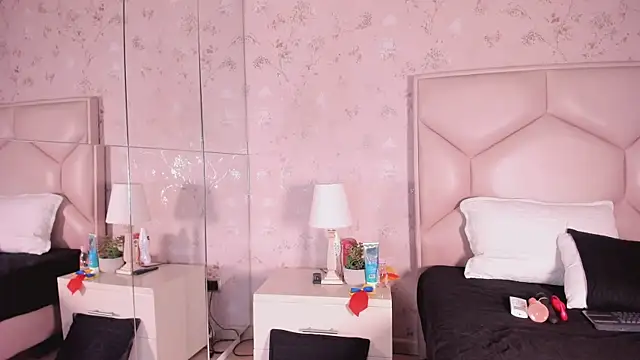 Nasly_Moore's Live XXX Chat