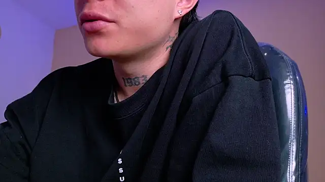 Nascary_Fox Chat XXX live