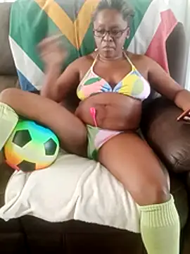 צ'אט XXX בשידור חי של matureexoticdance