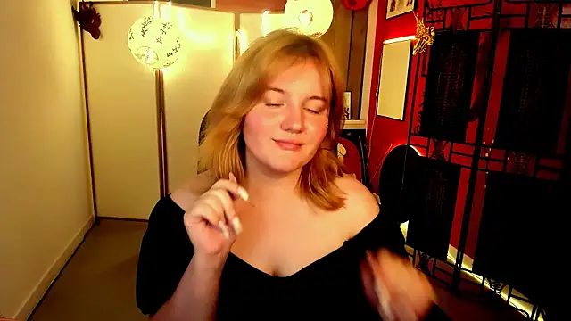 Chat +18 de KathyBriggs ao vivo