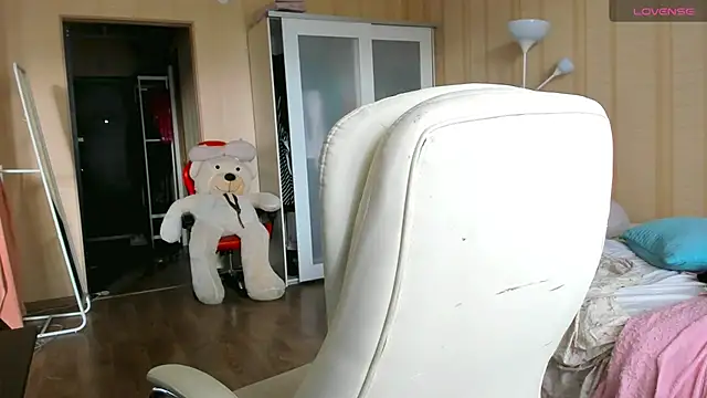 Chat +18 de PamHardFuck ao vivo