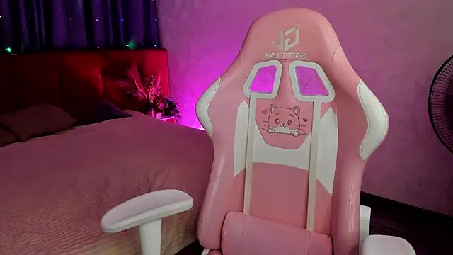 Chat XXX en directo de Baby_Sunsh1ne_