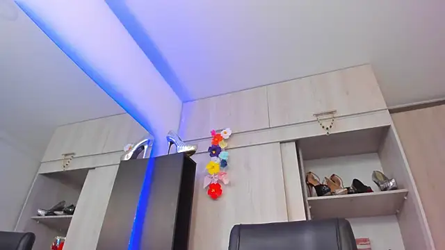 BellaFlaming 라이브 XXX 채팅