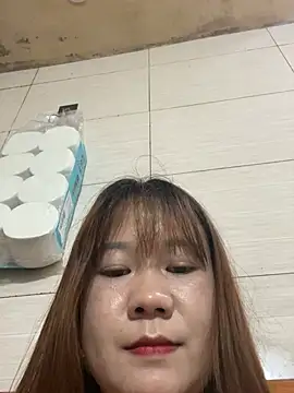 Liness101 即時 XXX 聊天