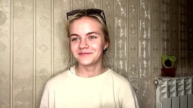 XXX chat uživo modela KimWarner