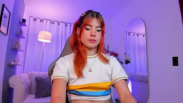 Chat XXX Live dahlia_grey
