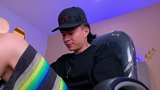 Nascary_Fox's Live XXX Chat