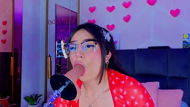 MadyJackson 라이브 XXX 채팅