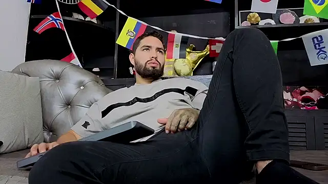 matteosantos webcam show
