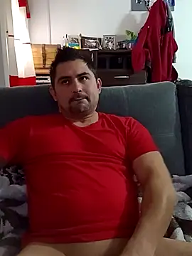 Czat XXX na żywo – Bradd_32
