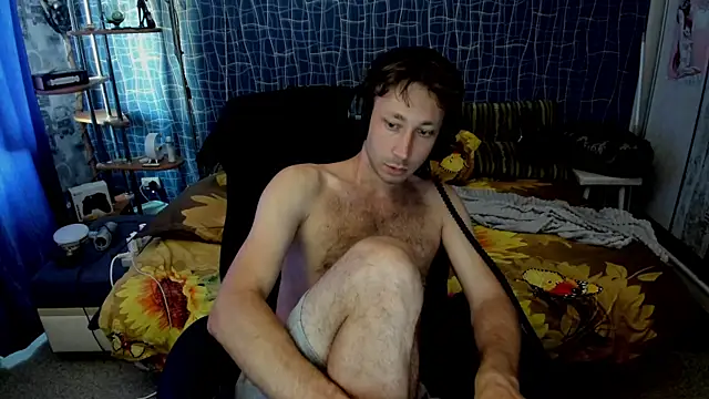 XXX chat uživo modela CuteBoy228
