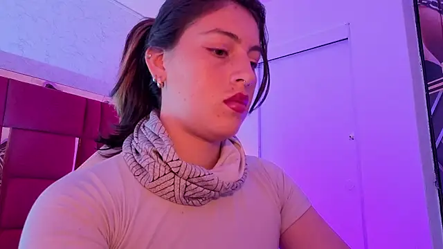 Chat +18 de moon_winy ao vivo