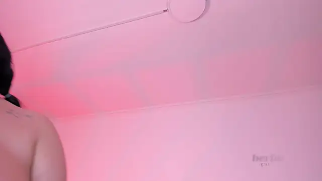 Živý XXX chat AmberiniHoffman