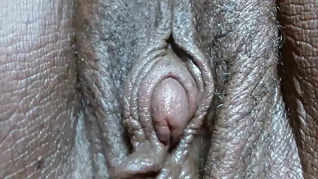 morenahott1's Live XXX Chat