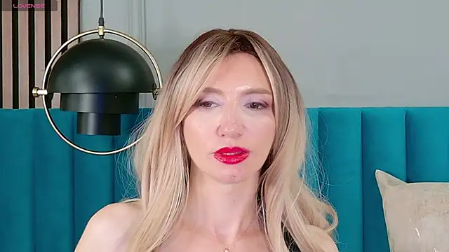 Chatroom XXX en direct de BiankaMoretti