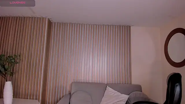 NatalieLewis Chat XXX live