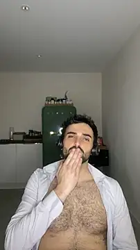 eauminerale 即時 XXX 聊天