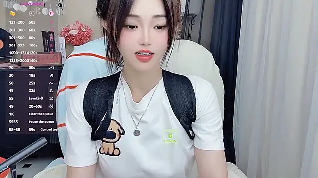 CeeKie 现场XXX聊天