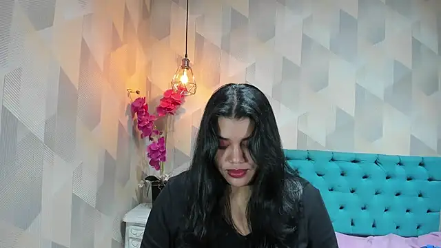 LindaBreeS Chat XXX in diretta