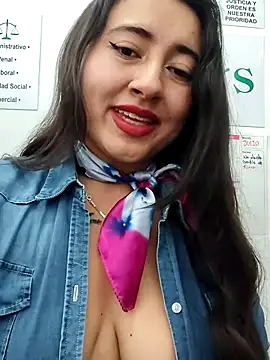 _Sarah-Office1 Chat XXX in diretta