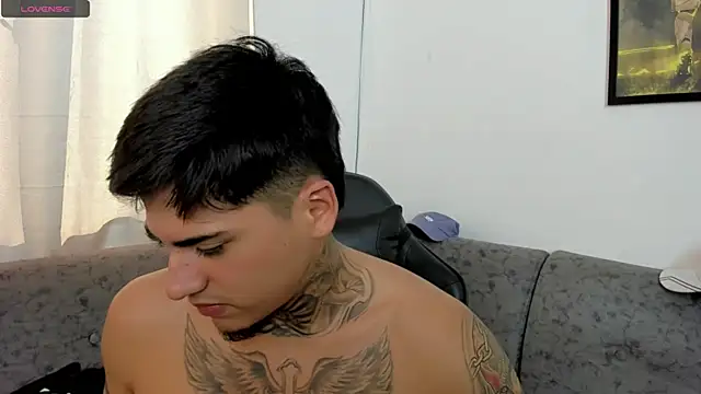 sweetlatinoboy Show Webcam
