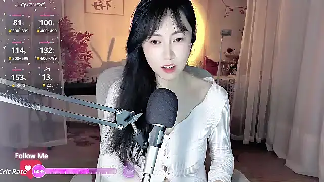 noomi-1111n Live XXX chat