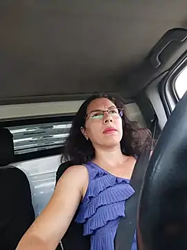 BigLabia_PublicPark Adlı Modelin Canlı XXX Sohbeti