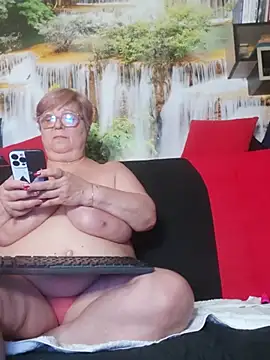 QueenPammy1 Chat XXX in diretta