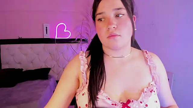 Czat XXX na żywo – Julieth_Caandy