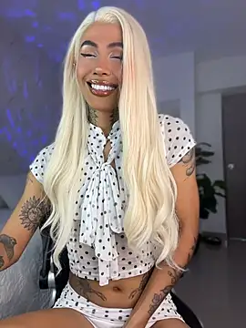 Chat +18 de miss_tatiana_ ao vivo