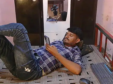 HotXKrish's Live XXX Chat
