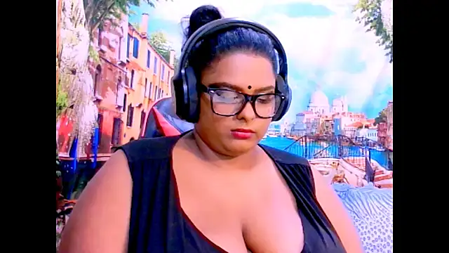 Indianfairy99's Live XXX Chat