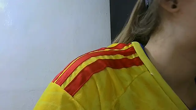 HellenMiyer1111 Live XXX-Chat
