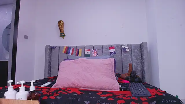 rubihops XXX чат на живо