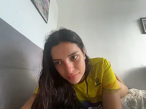 Chatroom XXX en direct de dakota_le