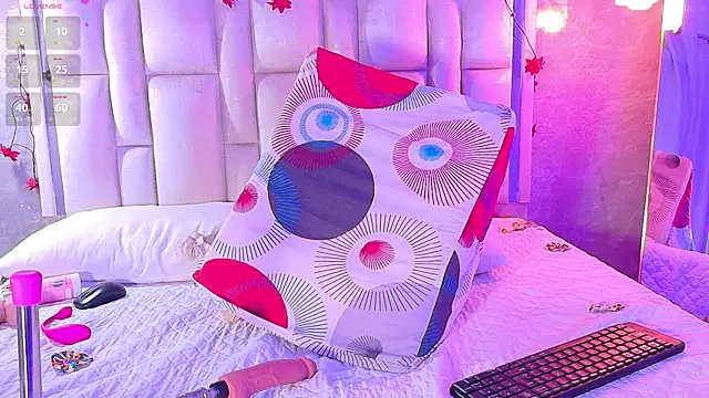 Chat XXX en directo de Bella-Sanders
