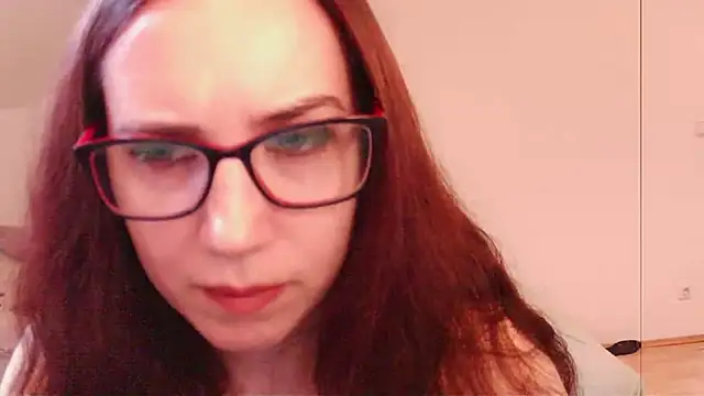 Chat XXX en directo de EmilyHotAngel