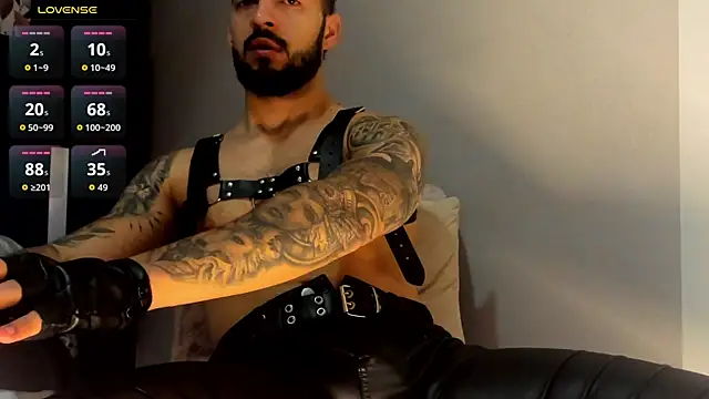 MarkWalker__n Live XXX chat