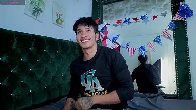XXX chat uživo modela Zayn_Moretti