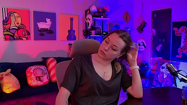 Chat XXX en directo de VireliaMoonfall