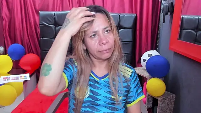 SofiaXDelRio Chat XXX in diretta